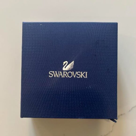 ✨ Swarovski Iconic Swan Pendant Necklace (Jet/Rosé Gold) NEW - Picture 6 of 11